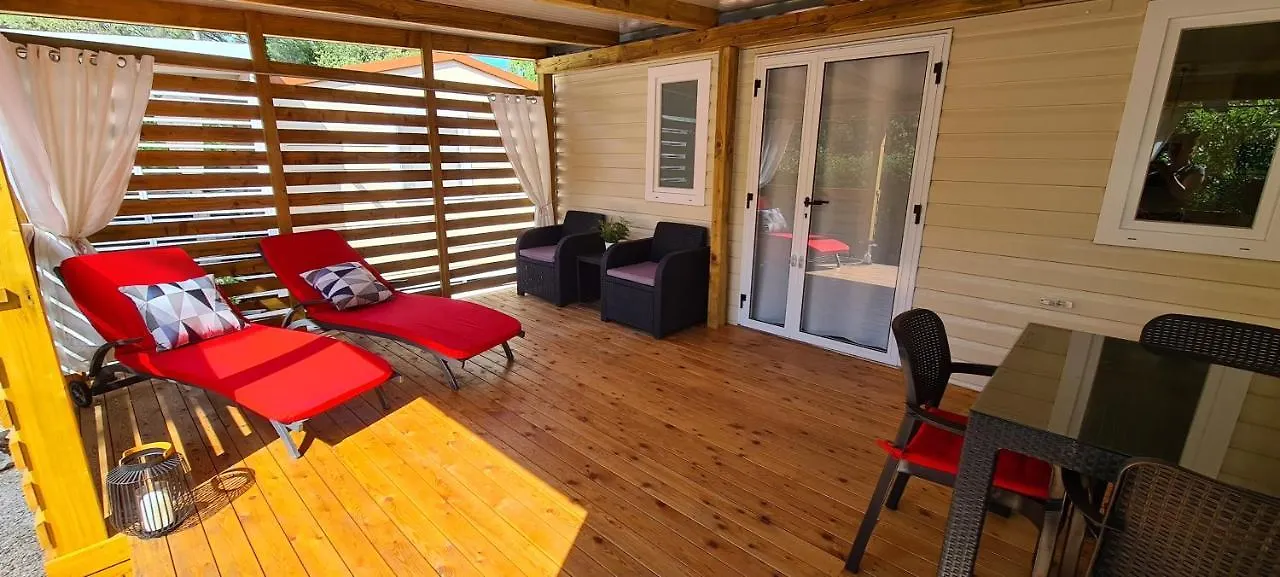 Mobile Home Shelbox Biograd Na Moru